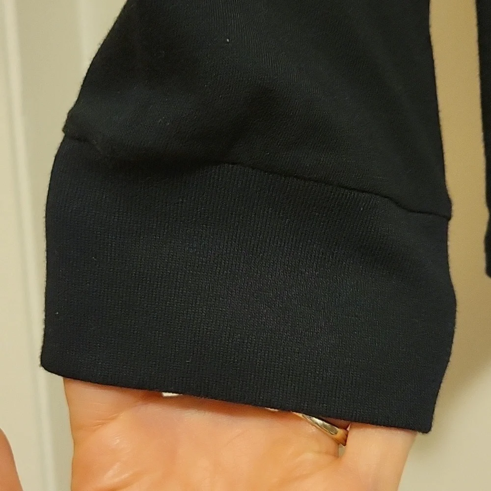 NWT: adidas Girls CrewNeck Long Sleeve Graphic Tee With Foil Logo & Purple Stars - Picture 3 of 12